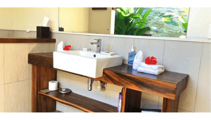 Paradise Garden Bungalow — photo 1 of 4