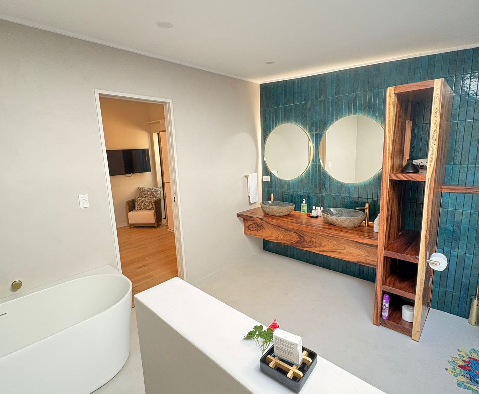 Two Bedroom Home w Pool — photo 14 of 16