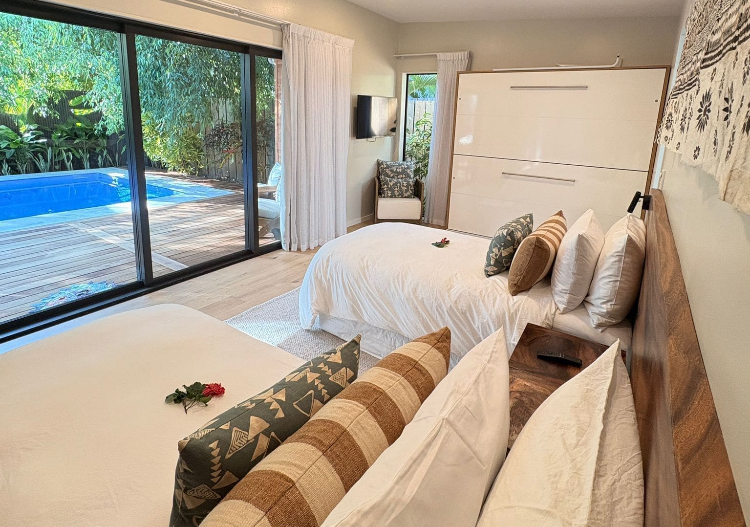 Two Bedroom Home w Pool — photo 15 of 16